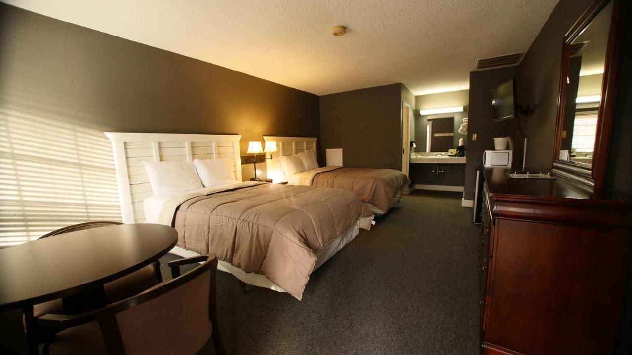 Skyline Motel